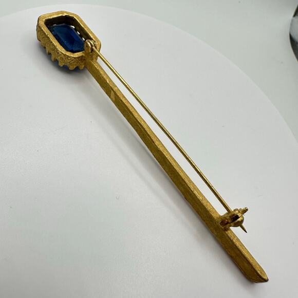 1950s vintage gold tone blue Uranium glass clear rhinestones scepter brooch pin - Picture 8 of 9
